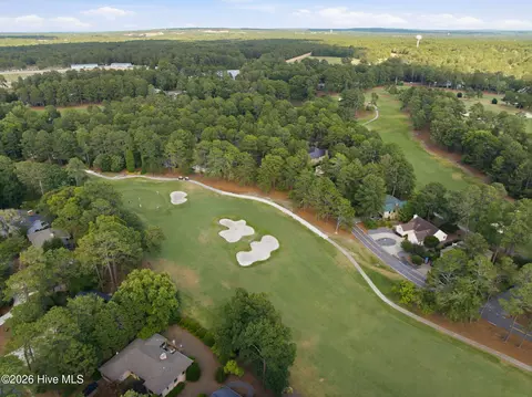View/Area - 25 Turtle Point Rd #1, Pinehurst, NC 28374 photo 2 of 7