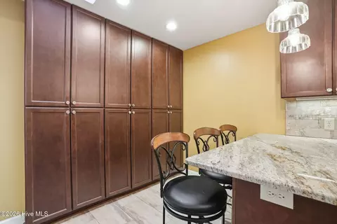 Kitchen - 25 Turtle Point Rd #1, Pinehurst, NC 28374 photo 3 of 7