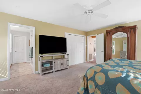 Bedroom - 25 Turtle Point Rd #1, Pinehurst, NC 28374 photo 3 of 6