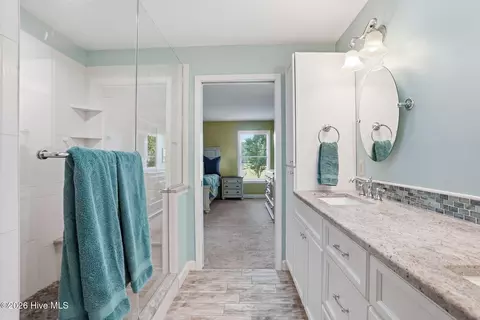 Bath - 25 Turtle Point Rd #1, Pinehurst, NC 28374 photo 4 of 6