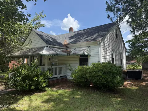 315 Cherry St, Ahoskie, NC 27910