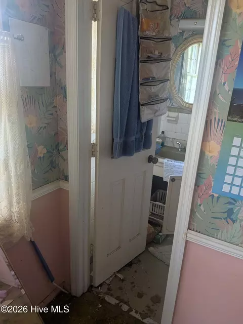 Bath - 3601 Bimini Ct, Augusta, GA 30909 photo 2 of 3