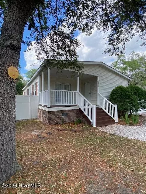 2678 Seashore Rd SW, Supply, NC 28462