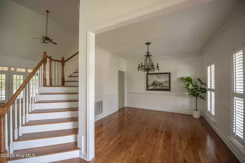 Entry Way - 710 Brownsfield Ln, Evans, GA 30809 photo 2 of 5