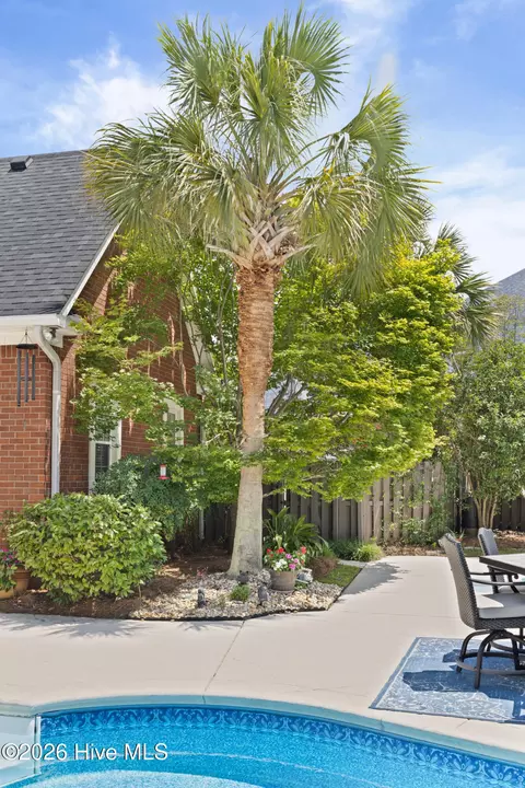 Exterior - 152 Kestwick Dr E, Martinez, GA 30907 photo 13 of 16