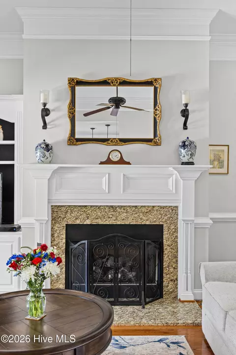 Living - 152 Kestwick Dr E, Martinez, GA 30907 photo 2 of 4