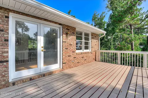Exterior - 502 Arnlee Way, Augusta, GA 30909 photo 5 of 16