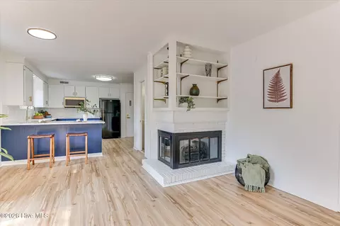 Living - 502 Arnlee Way, Augusta, GA 30909 photo 8 of 13