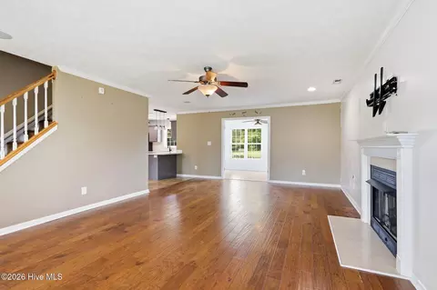 Living - 209 Target Ln, Hubert, NC 28539 photo 3 of 3