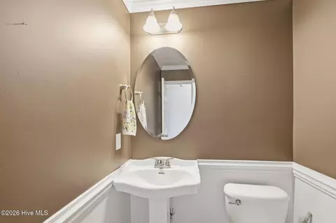 Entry Way - 209 Target Ln, Hubert, NC 28539 photo 2 of 2