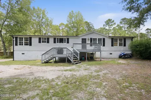 7124 Trucking Ln NE, Leland, NC 28451