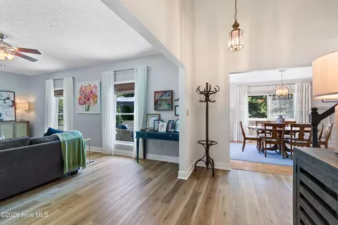 Entry Way - 113 Bellowing Doe Rd, Hampstead, NC 28443 photo 1 of 2