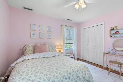Bedroom - 113 Bellowing Doe Rd, Hampstead, NC 28443 photo 8 of 9