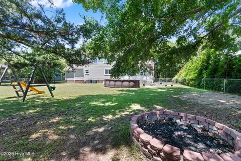 Exterior - 113 Bellowing Doe Rd, Hampstead, NC 28443 photo 9 of 11