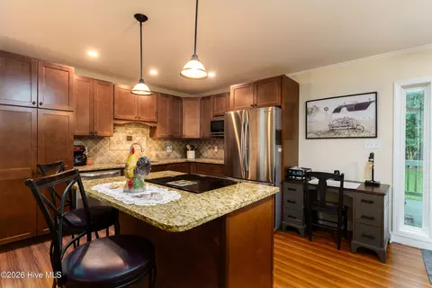 Kitchen - 2188 Us 1, Cameron, NC 28326 photo 3 of 4