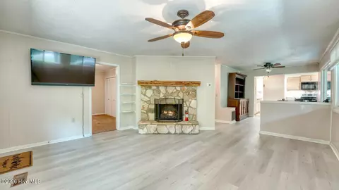 Living - 12 Lonesome Pine Rd, Murphy, NC 28906 photo 1 of 2
