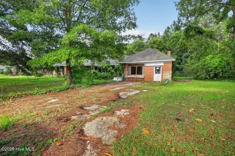 8514 Main St, Vanceboro, NC 28586