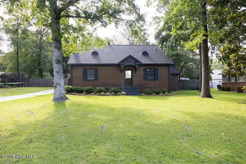 328 Camellia Dr, Thomson, GA 30824