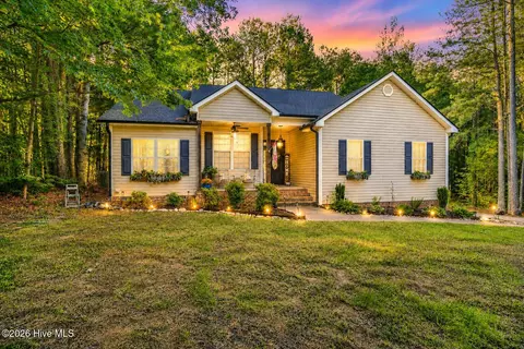 4115 Geneva Dr, Franklinton, NC 27525