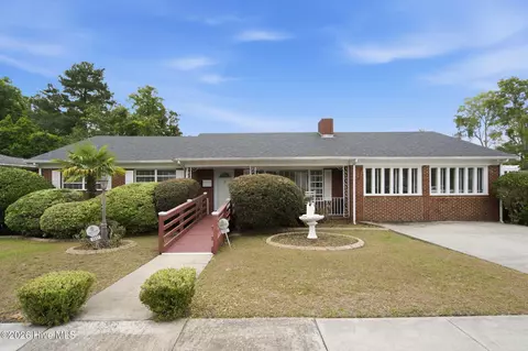 1417 Queen St, Wilmington, NC 28401