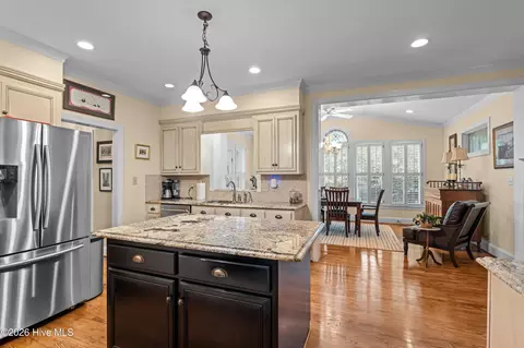 Kitchen - 2021 Red Fox Way, Martinez, GA 30907 photo 6 of 6
