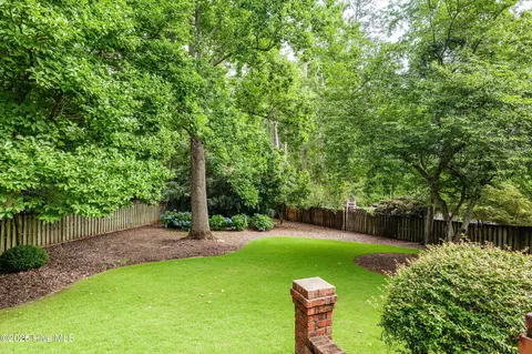 Exterior - 2021 Red Fox Way, Martinez, GA 30907 photo 6 of 10