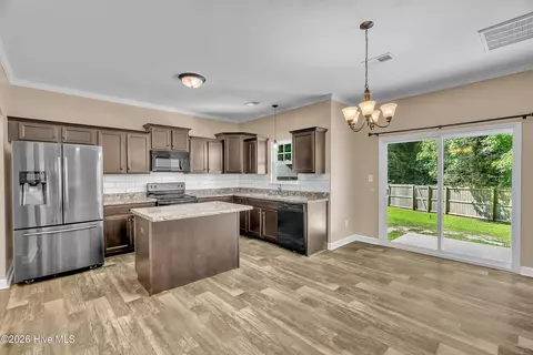 Kitchen - 111 Chasity Way, Hubert, NC 28539 photo 1 of 4
