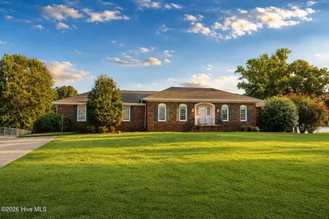 115 Bear Creek Rd, Goldsboro, NC 27534