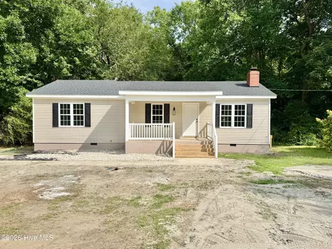 133 Anglers Cove Rd, Hertford, NC 27944