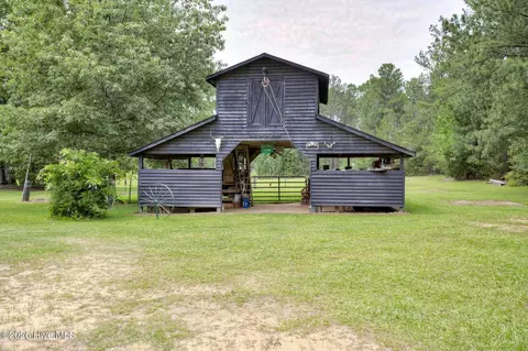 Exterior - 2582 Scotts Ferry Rd, Appling, GA 30802 photo 2 of 25