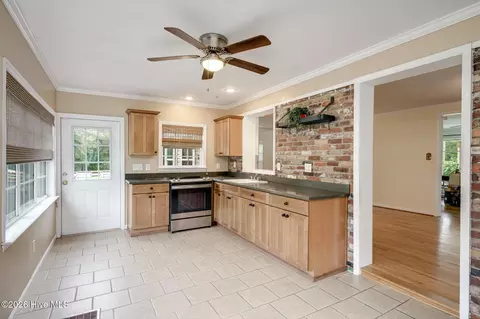 Kitchen - 2582 Scotts Ferry Rd, Appling, GA 30802 photo 1 of 2
