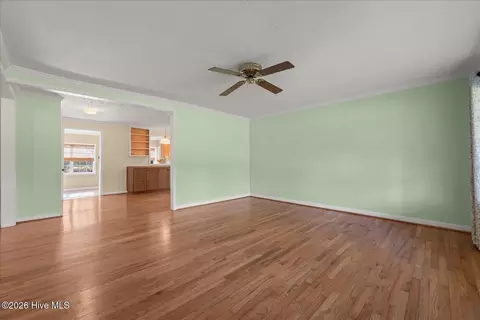 Living - 2582 Scotts Ferry Rd, Appling, GA 30802 photo 2 of 4