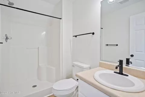 Bath - 837 Dantignac St, Augusta, GA 30901 photo 4 of 4