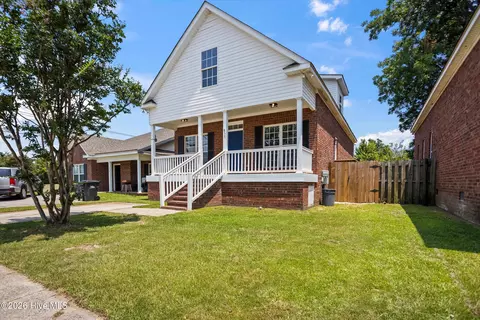 Exterior - 837 Dantignac St, Augusta, GA 30901 photo 2 of 9