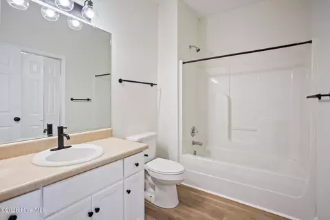 Bath - 837 Dantignac St, Augusta, GA 30901 photo 1 of 4