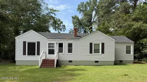 412 Midland Way, Laurinburg, NC 28352