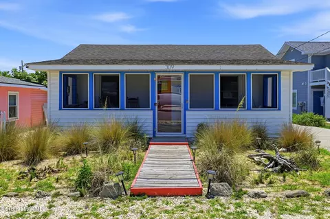 309 M Ave, Kure Beach, NC 28449