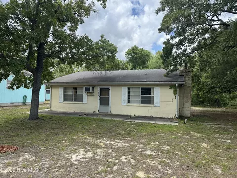 1406 E Oak Island Dr, Oak Island, NC 28465