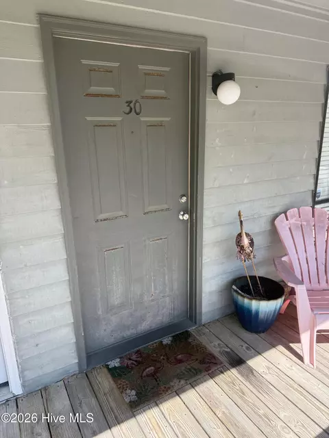 3309 Bridges St #C 30, Morehead City, NC 28557