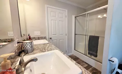 Bath - 2094 Traders Neck Rd, Hampstead, NC 28443 photo 4 of 5