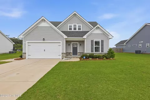 214 Pleasant Dr, Elizabeth City, NC 27909