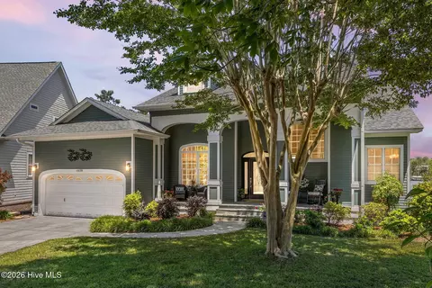 1039 Meridian Dr, Sneads Ferry, NC 28460