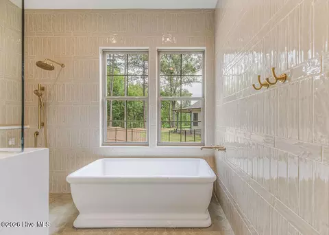 Bath - 245 Paulson Ct, Pinehurst, NC 28374 photo 2 of 13
