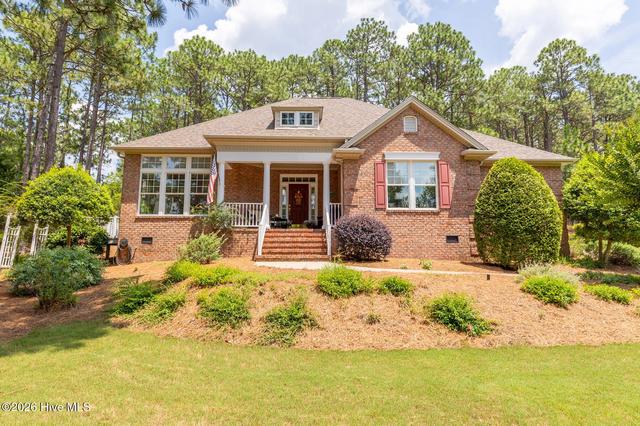 114 Andrews Dr, West End, NC 27376