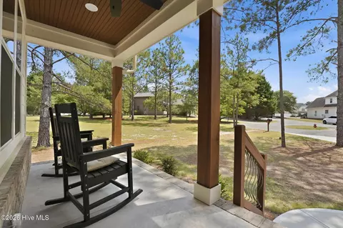 Exterior - 3 Sapphire Ct, Pinehurst, NC 28374 photo 5 of 14