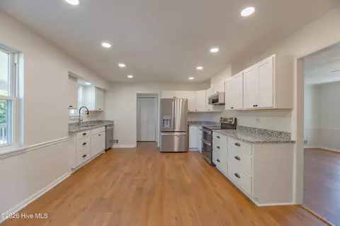 Kitchen - 3974 Willowood Rd, Martinez, GA 30907 photo 1 of 2