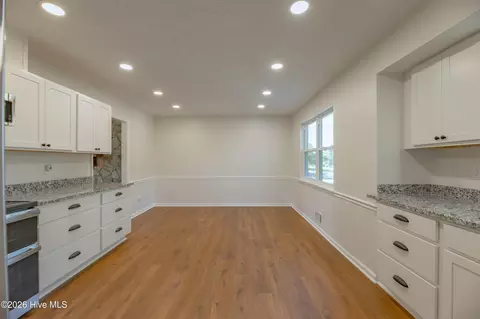 Dining - 3974 Willowood Rd, Martinez, GA 30907 photo 2 of 2