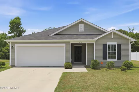 320 Adobe Ln, Jacksonville, NC 28546