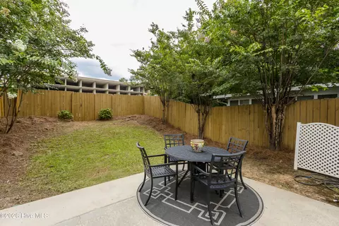 Exterior - 10 Charlestowne Dr, Augusta, GA 30907 photo 2 of 4