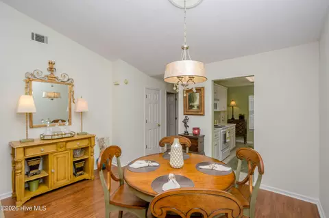 Dining - 10 Charlestowne Dr, Augusta, GA 30907 photo 3 of 4